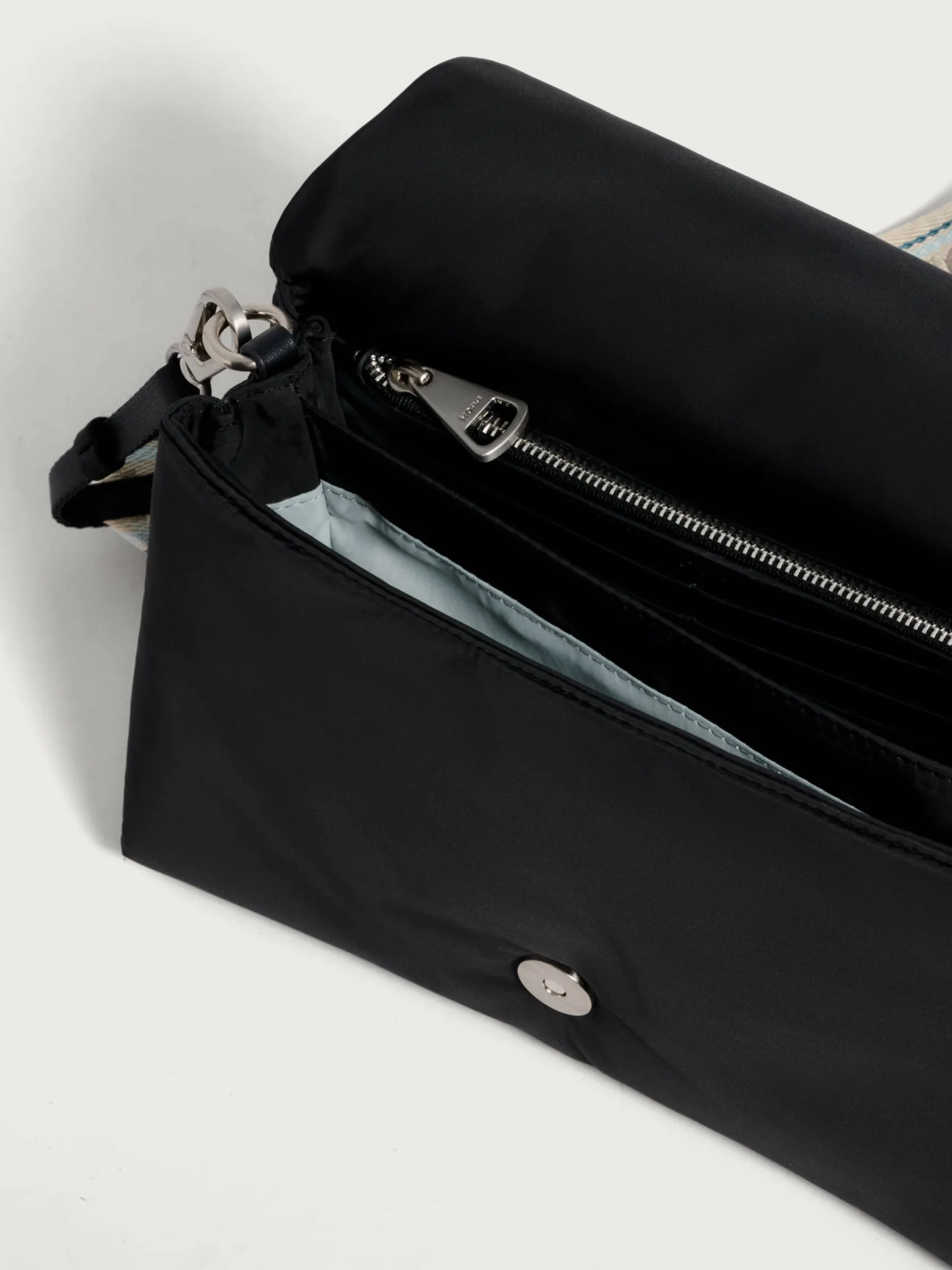 HOFF Nylon|Bolsos De Hombro^BANDOLERA EVEREST NYLON NEGRO